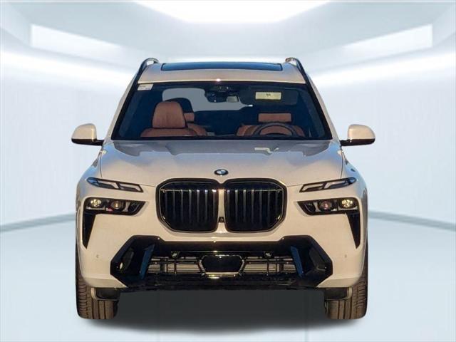 new 2025 BMW X7 car, priced at $99,700