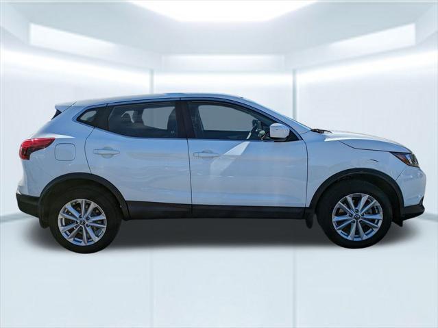 used 2019 Nissan Rogue Sport car, priced at $15,517