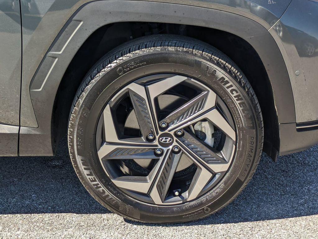 used 2024 Hyundai TUCSON Hybrid car, priced at $27,095