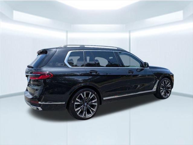 new 2025 BMW X7 car, priced at $94,500