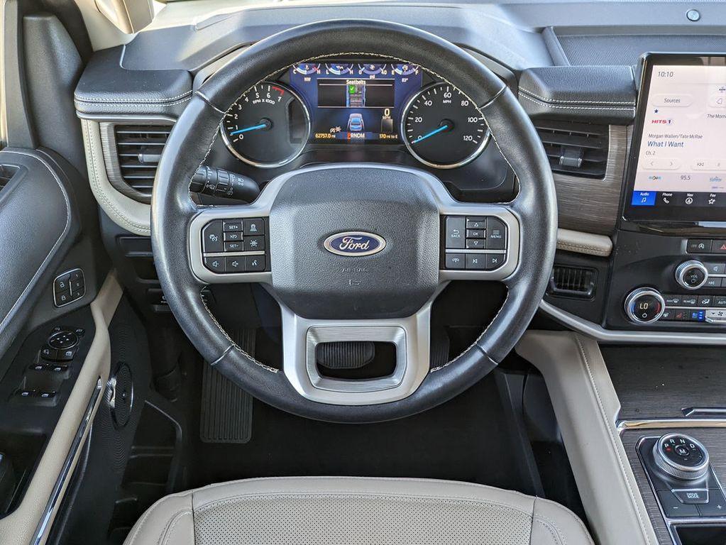 used 2024 Ford Expedition car, priced at $42,990