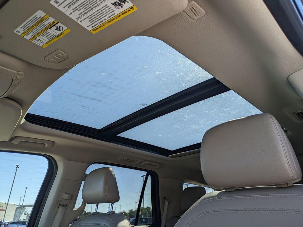 used 2024 Ford Expedition car, priced at $42,990