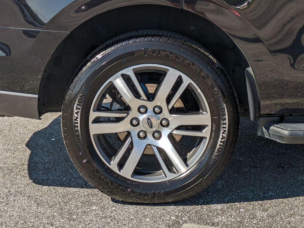 used 2024 Ford Expedition car, priced at $42,990