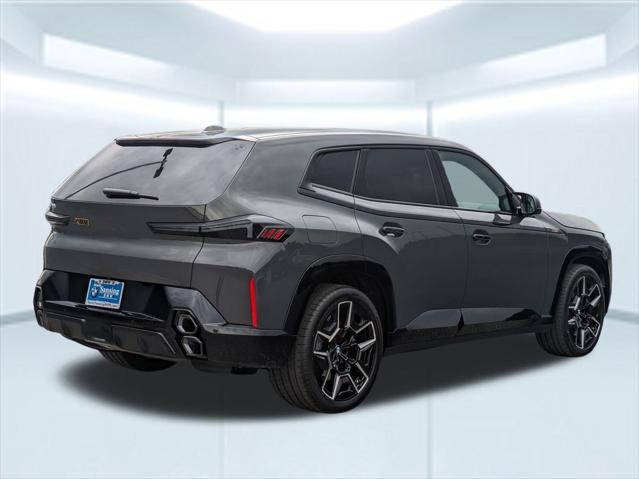 new 2025 BMW XM car, priced at $165,075