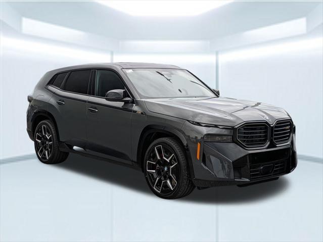 new 2025 BMW XM car, priced at $165,075
