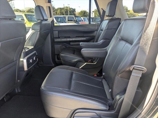 used 2023 Ford Expedition car, priced at $43,058