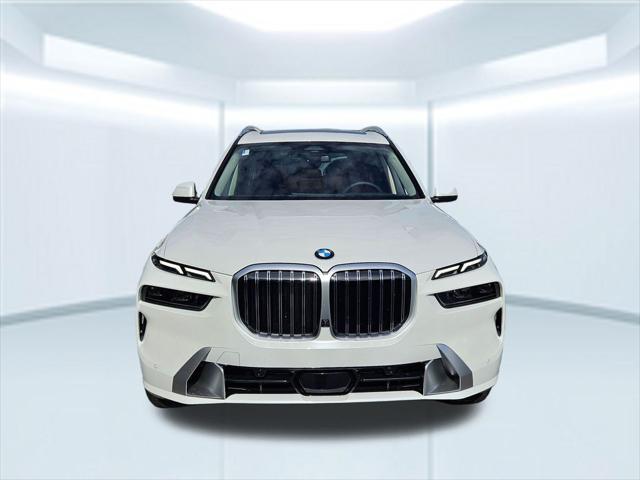 new 2025 BMW X7 car, priced at $93,550