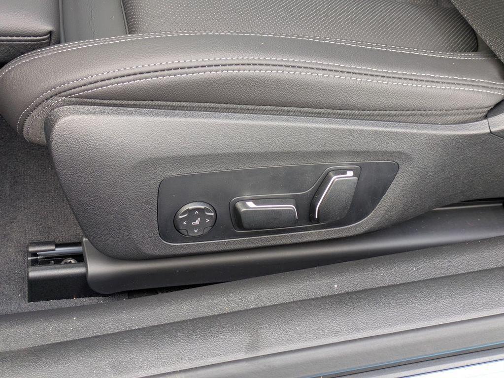 new 2025 BMW M440 car, priced at $80,985