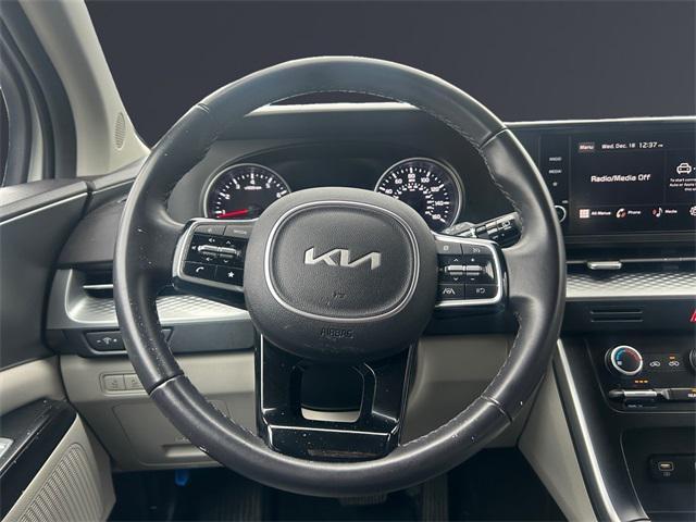 used 2023 Kia Carnival car, priced at $28,950