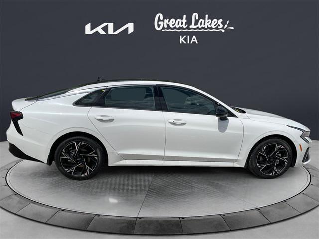 new 2025 Kia K5 car, priced at $33,770
