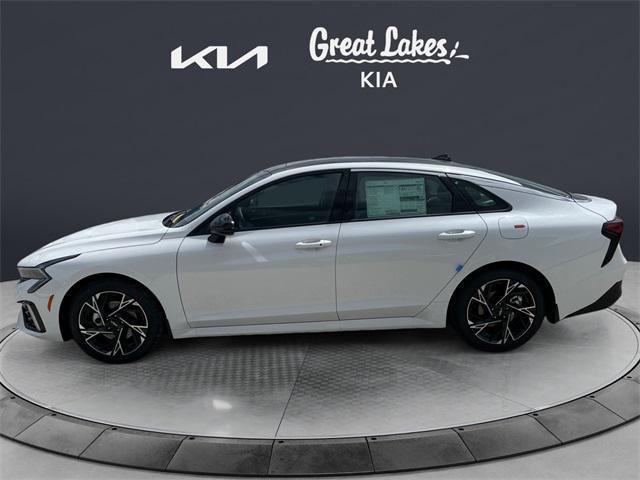 new 2025 Kia K5 car, priced at $33,770