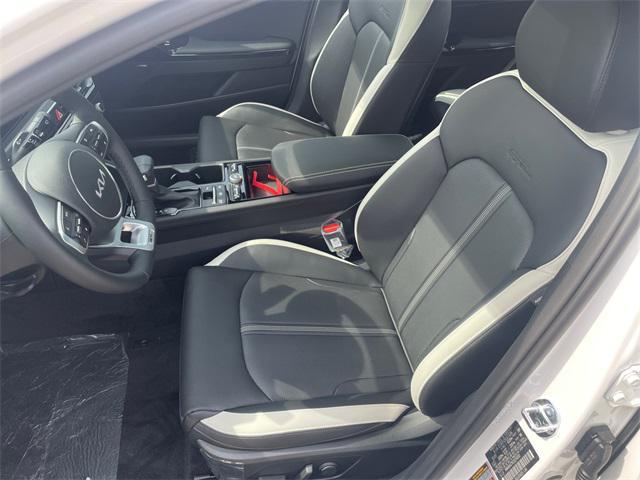 new 2025 Kia K5 car, priced at $33,770