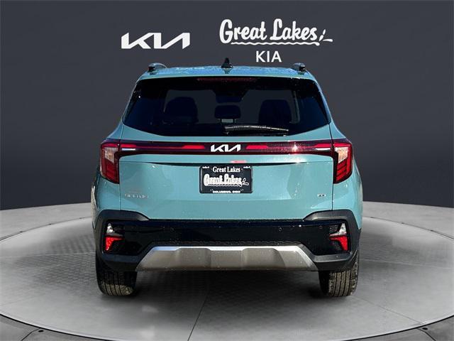 new 2025 Kia Seltos car, priced at $30,005