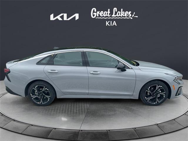 new 2025 Kia K5 car, priced at $32,045