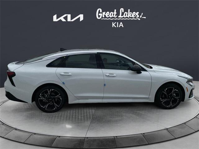 new 2025 Kia K5 car, priced at $33,940