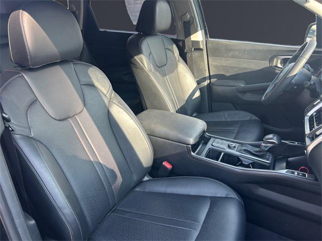 used 2023 Kia Sorento car, priced at $23,950