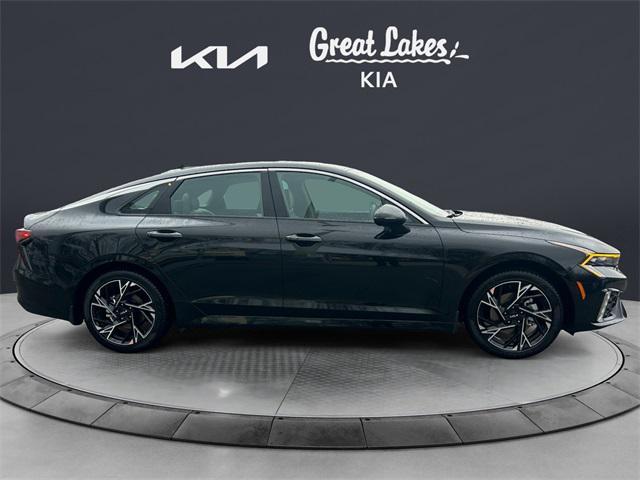 new 2025 Kia K5 car, priced at $31,175