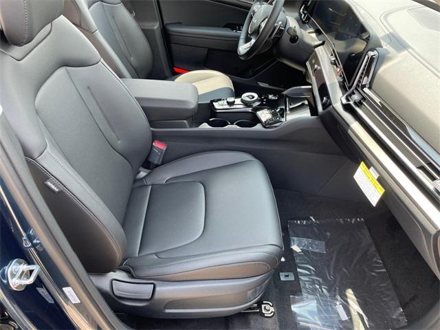 new 2025 Kia Sportage Hybrid car, priced at $35,935