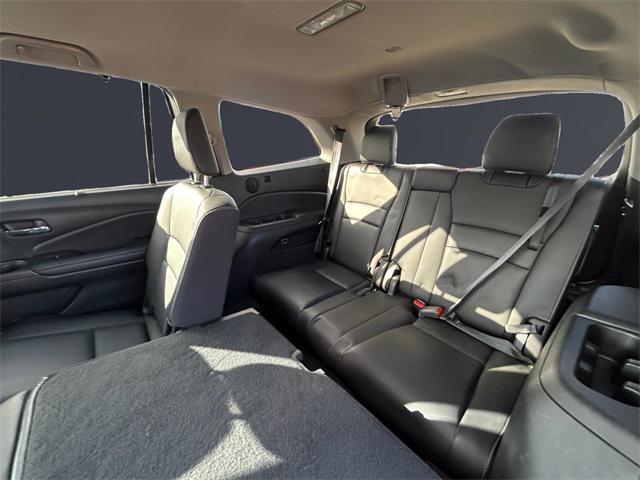 used 2021 Honda Pilot car, priced at $27,650