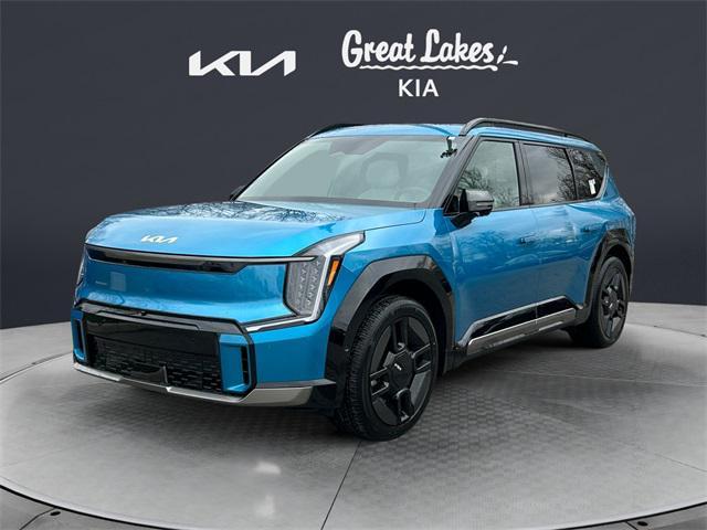 new 2025 Kia EV9 car, priced at $78,540