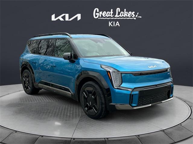 new 2025 Kia EV9 car, priced at $78,540