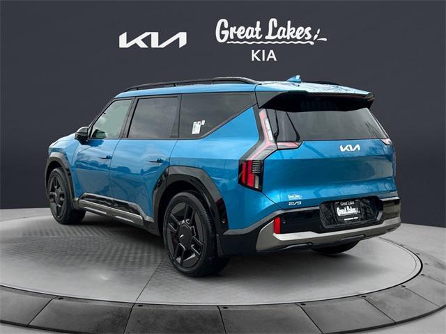 new 2025 Kia EV9 car, priced at $78,540