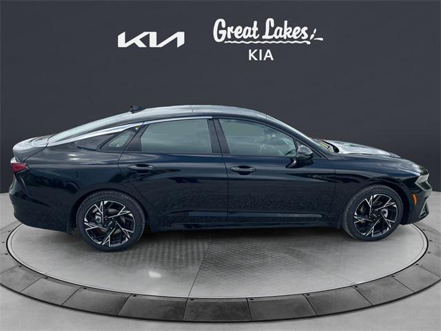 new 2025 Kia K5 car, priced at $33,275