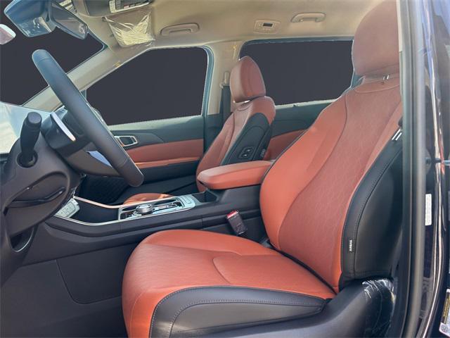 new 2025 Kia Carnival Hybrid car, priced at $44,510