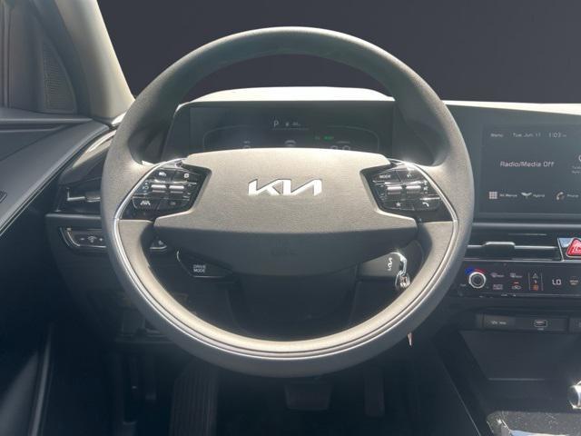 new 2024 Kia Niro car, priced at $28,980