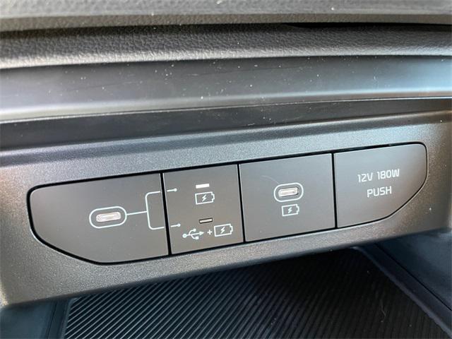 new 2025 Kia K5 car, priced at $29,170