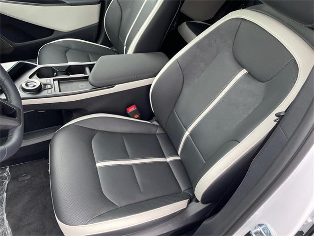 new 2025 Kia EV6 car, priced at $61,370
