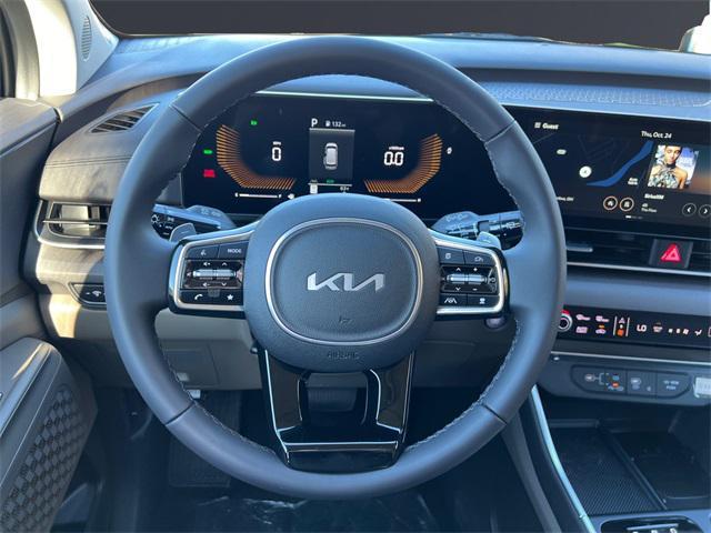 new 2025 Kia Carnival car, priced at $44,360