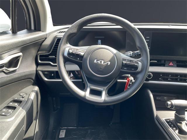 new 2025 Kia Sportage car, priced at $31,155