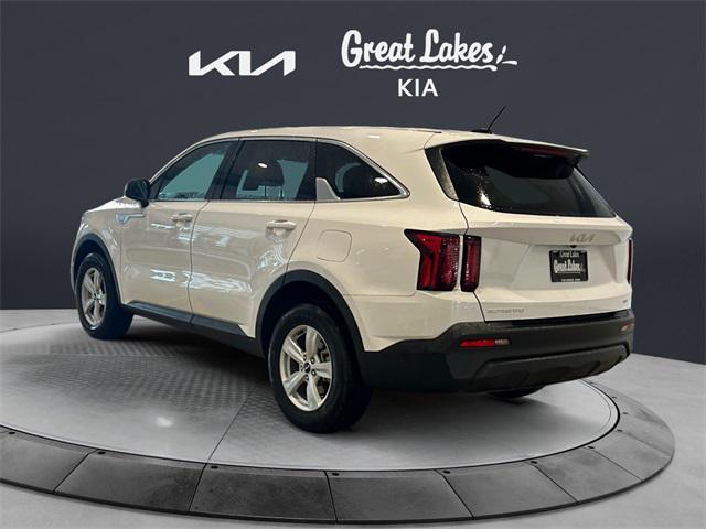 used 2023 Kia Sorento car, priced at $25,402