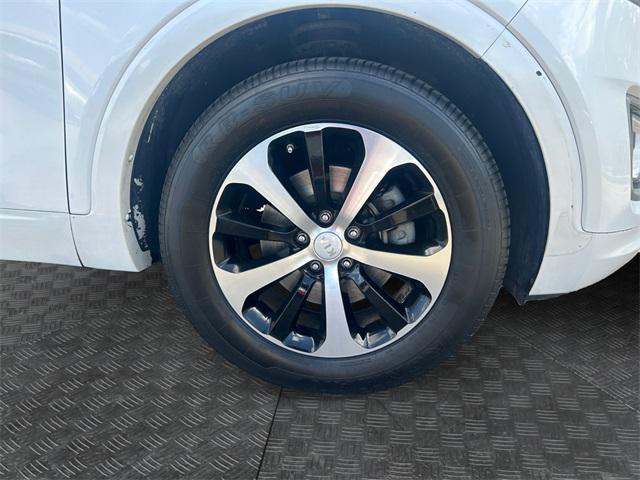 used 2017 Kia Sorento car, priced at $12,450