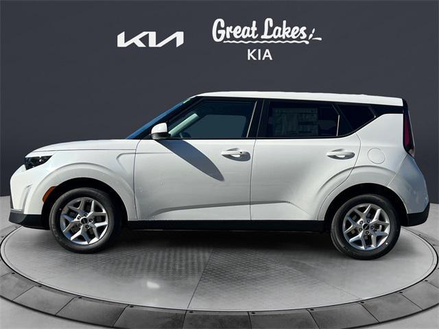 new 2025 Kia Soul car, priced at $24,685