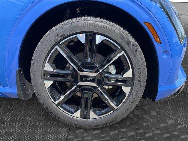 new 2025 Kia EV6 car, priced at $61,370