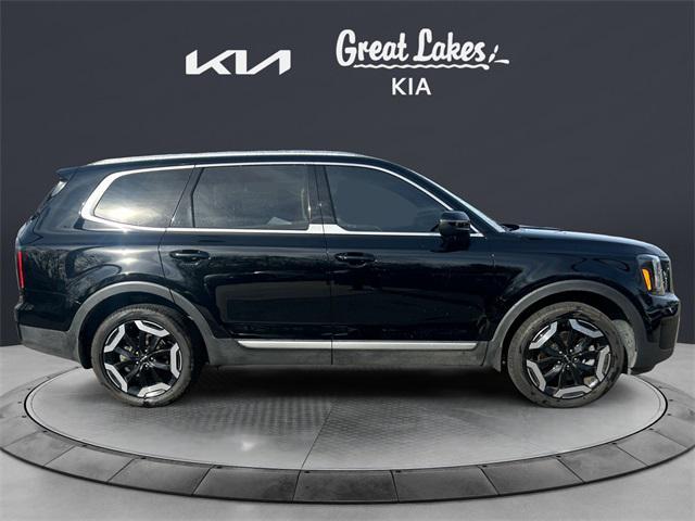 used 2023 Kia Telluride car, priced at $38,400