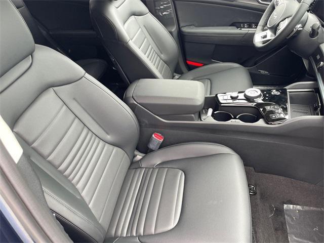 new 2025 Kia Sportage Hybrid car, priced at $40,155