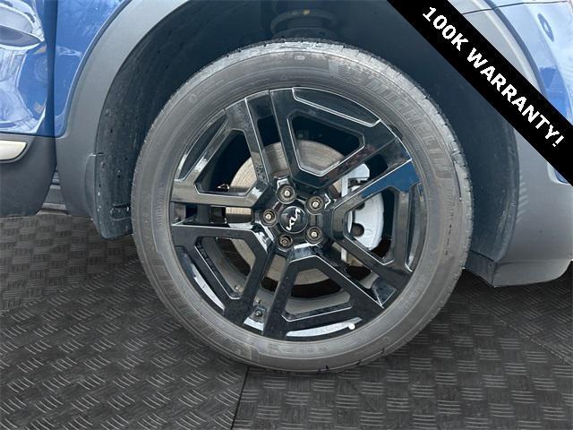 used 2023 Kia Telluride car, priced at $37,654