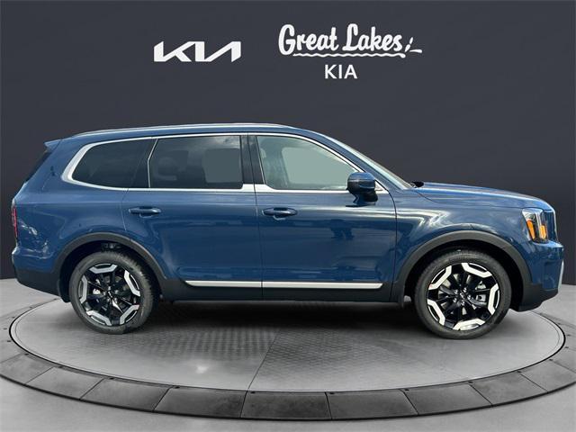 new 2025 Kia Telluride car, priced at $46,030