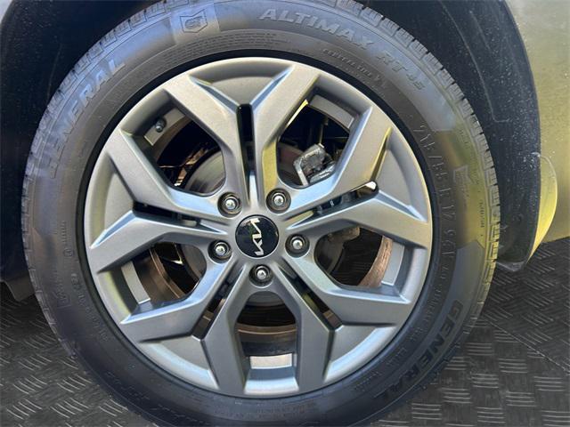 used 2024 Kia Seltos car, priced at $20,750