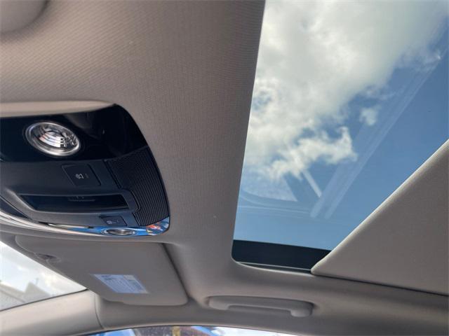new 2025 Kia Sportage Hybrid car, priced at $35,935