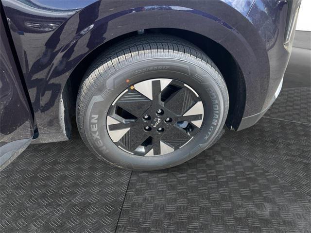 new 2025 Kia Carnival Hybrid car, priced at $42,500