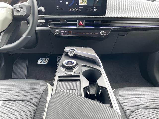 new 2025 Kia EV6 car, priced at $61,370