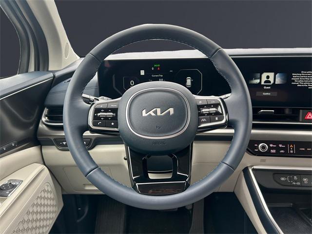 new 2025 Kia Carnival Hybrid car, priced at $50,700