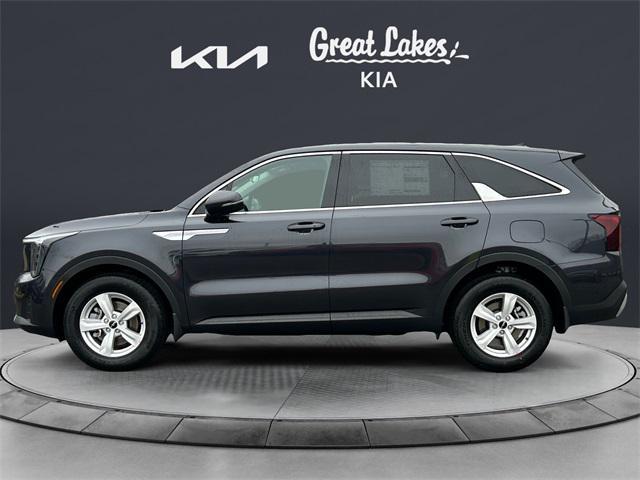 new 2025 Kia Sorento car, priced at $33,740