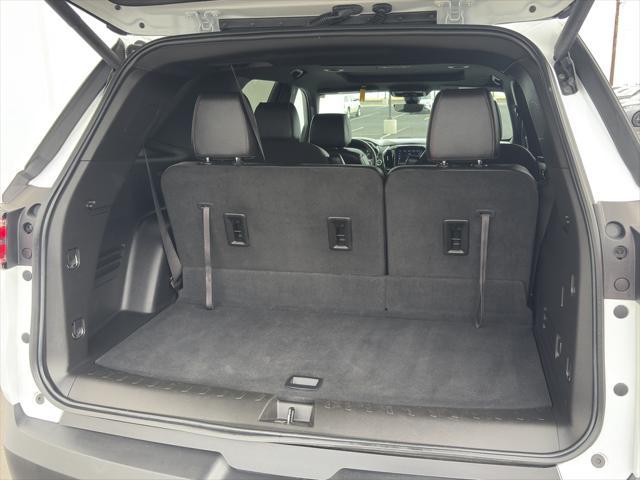 used 2023 Chevrolet Traverse car, priced at $43,900