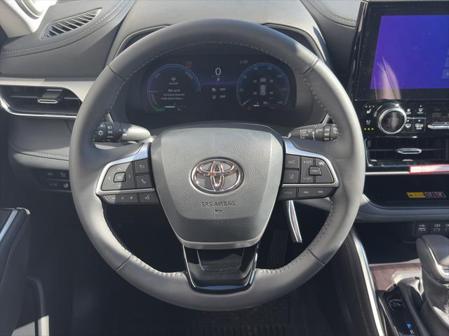 new 2025 Toyota Highlander Hybrid car, priced at $56,607