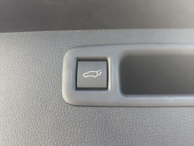 new 2025 Toyota Highlander Hybrid car, priced at $56,607